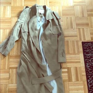 Lightweight Camel Trench